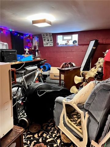 76 Edmonton Road, Rochester, NY 14609