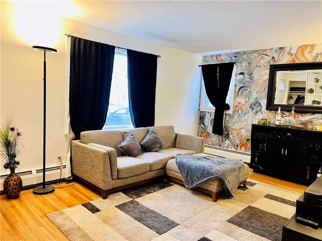 76 Edmonton Road, Rochester, NY 14609