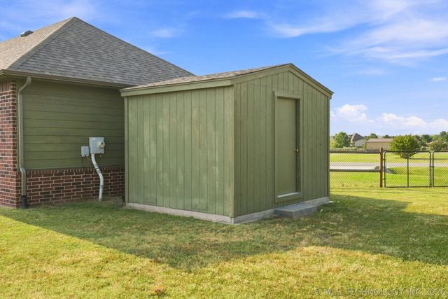 18435 N Jamestown Avenue, Skiatook, OK 74070