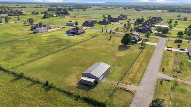 18435 N Jamestown Avenue, Skiatook, OK 74070