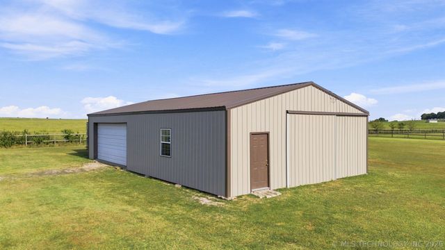 18435 N Jamestown Avenue, Skiatook, OK 74070