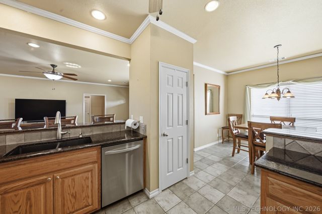 18435 N Jamestown Avenue, Skiatook, OK 74070
