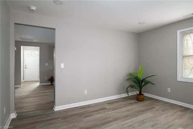 5425 Davis Road, Walkertown, NC 27105