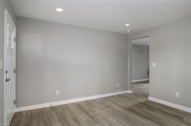 5425 Davis Road, Walkertown, NC 27105