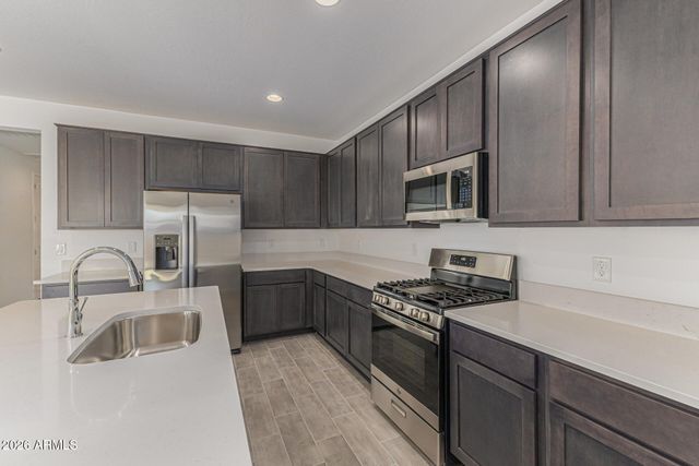 12361 W PARKWAY Lane, Avondale, AZ 85323