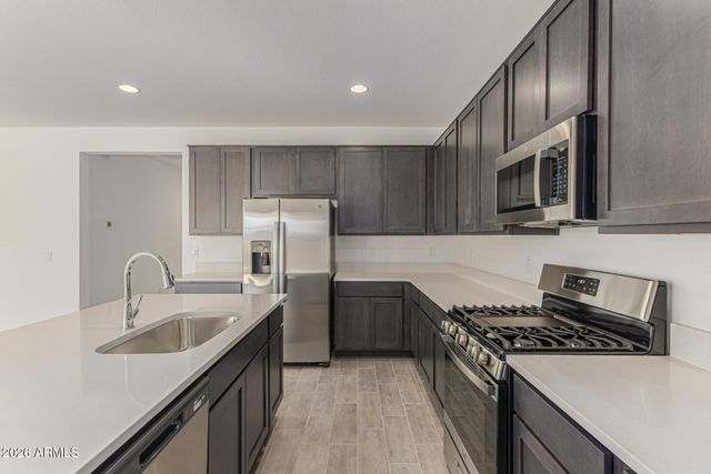 12361 W PARKWAY Lane, Avondale, AZ 85323