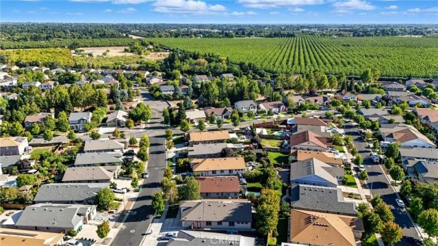 3237 Rogue River Drive, Chico, CA 95973