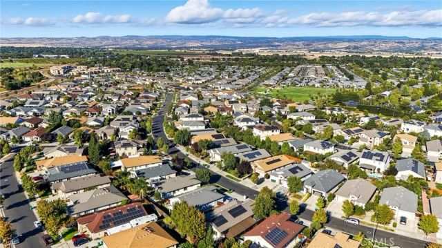 3237 Rogue River Drive, Chico, CA 95973