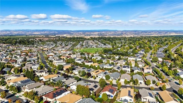 3237 Rogue River Drive, Chico, CA 95973