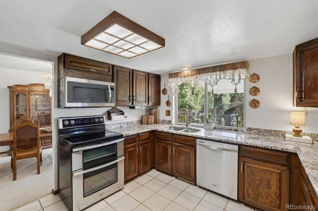 9245 W 83rd Place, Arvada, CO 80005