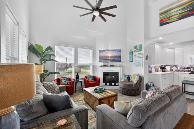 145 Belanger Avenue, Surfside Beach, TX 77541