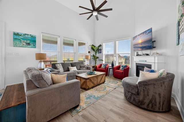 145 Belanger Avenue, Surfside Beach, TX 77541