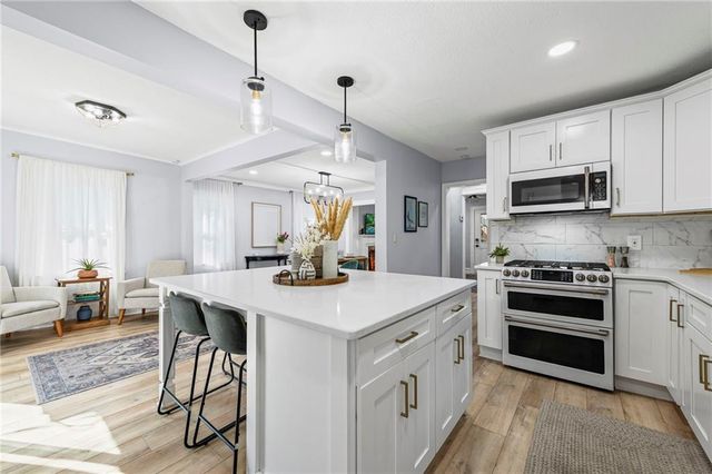 6415 Baltimore Avenue, Kansas City, MO 64113