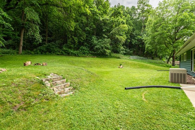 1301 31st PLACE S, La Crosse, WI 54601