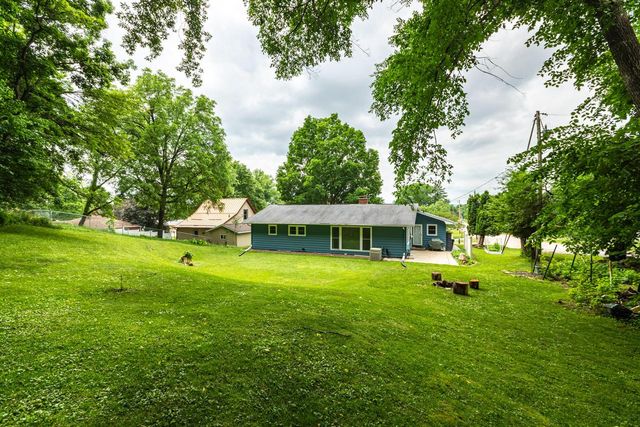 1301 31st PLACE S, La Crosse, WI 54601
