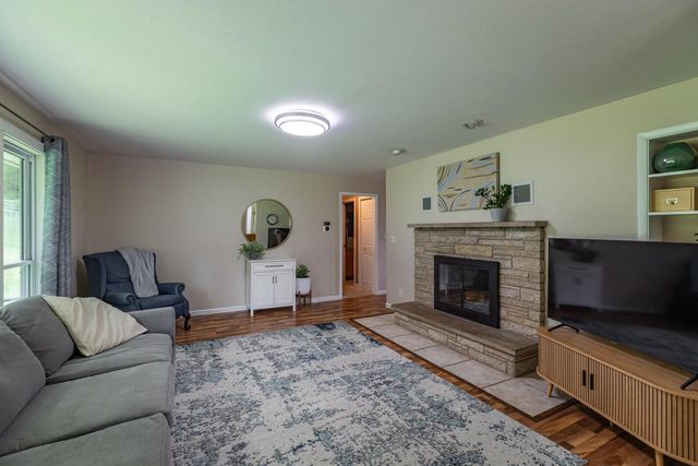 1301 31st PLACE S, La Crosse, WI 54601