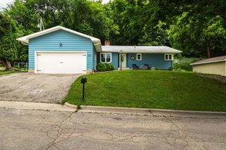 1301 31st PLACE S, La Crosse, WI 54601
