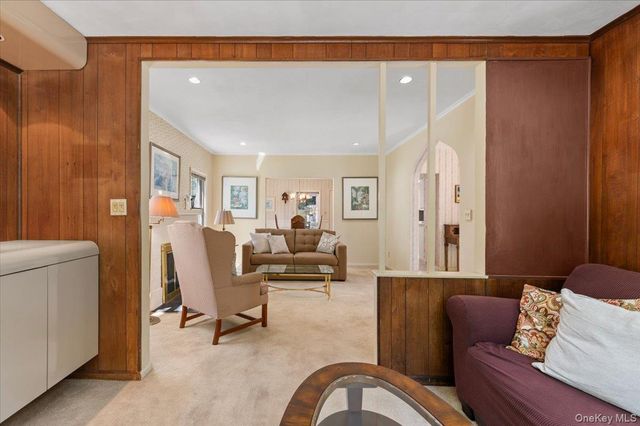 17 Cypress Avenue, Port Washington, NY 11050