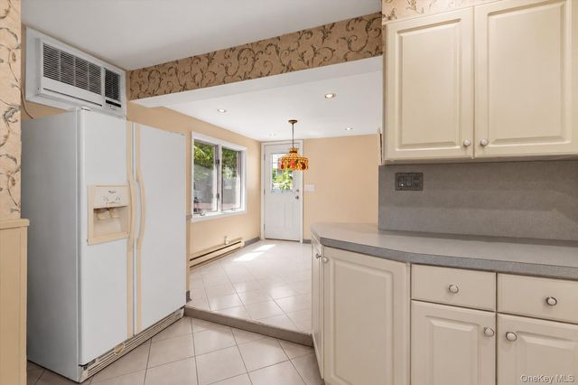 17 Cypress Avenue, Port Washington, NY 11050