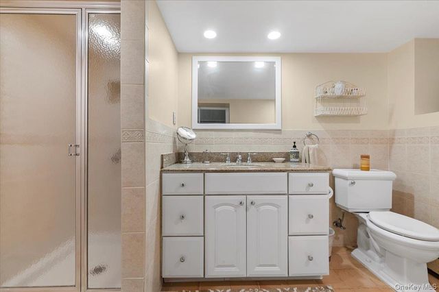 17 Cypress Avenue, Port Washington, NY 11050