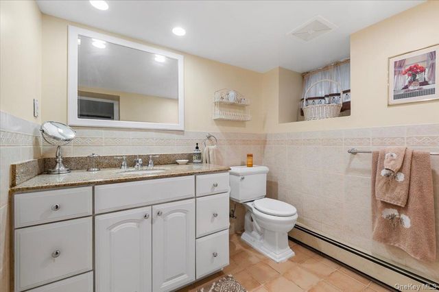 17 Cypress Avenue, Port Washington, NY 11050