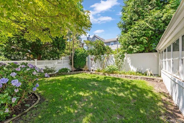 17 Cypress Avenue, Port Washington, NY 11050