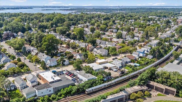 17 Cypress Avenue, Port Washington, NY 11050