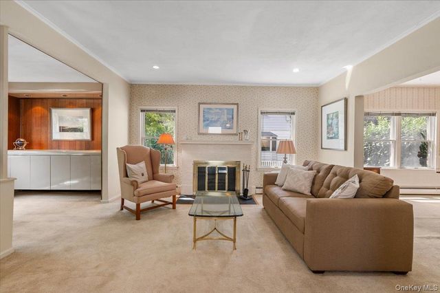 17 Cypress Avenue, Port Washington, NY 11050