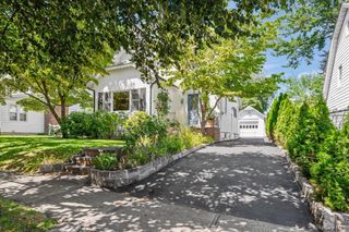 17 Cypress Avenue, Port Washington, NY 11050