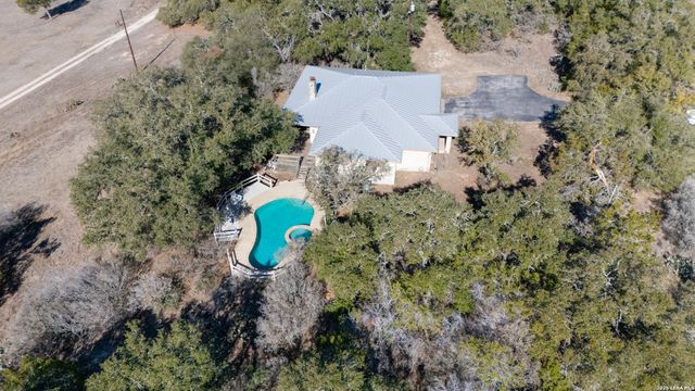 181 Spring, Spring Branch, TX 78070