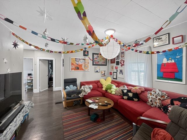 49 Porter Street, Somerville, MA 02143