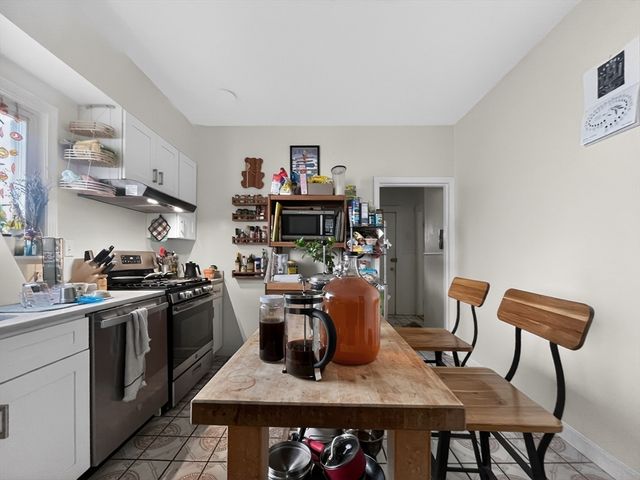 49 Porter Street, Somerville, MA 02143