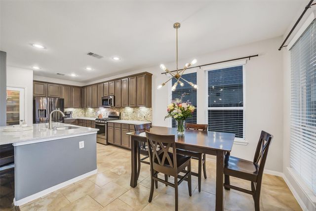 32011 Casa Linda Drive, Hockley, TX 77447