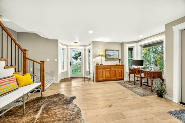 4075 Livingston Road, Central Point, OR 97502