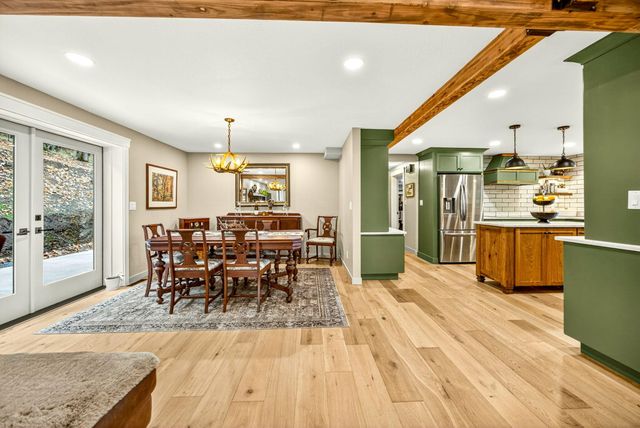 4075 Livingston Road, Central Point, OR 97502