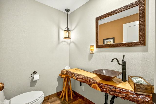 4075 Livingston Road, Central Point, OR 97502