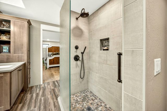 4075 Livingston Road, Central Point, OR 97502