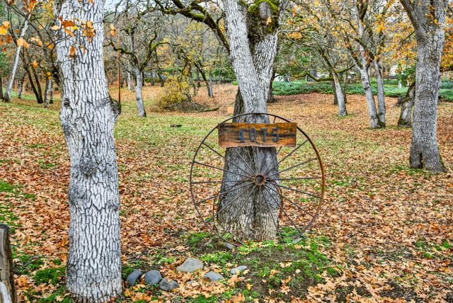 4075 Livingston Road, Central Point, OR 97502