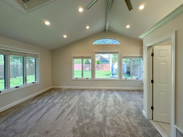 21203 River Road, Grosse Pointe, MI 48236