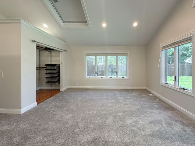 21203 River Road, Grosse Pointe, MI 48236
