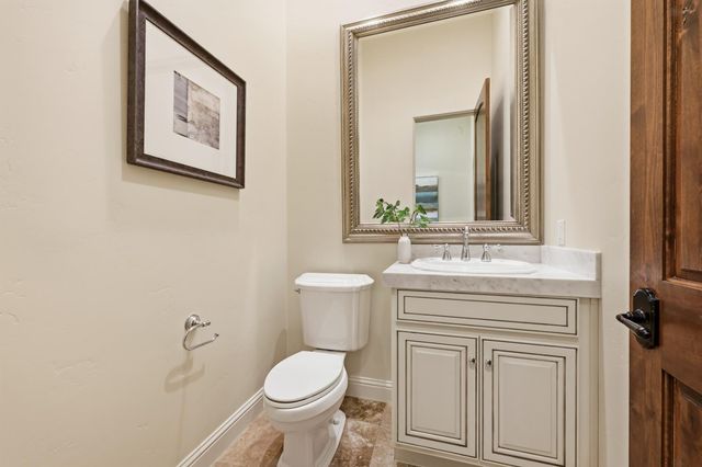 5935 Via Madrid, Granite Bay, CA 95746