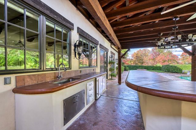 5935 Via Madrid, Granite Bay, CA 95746