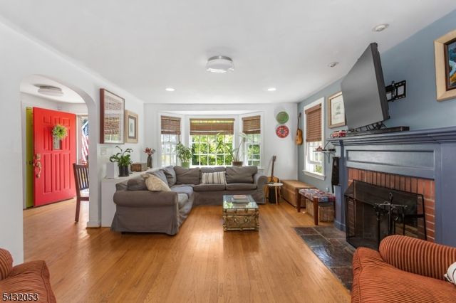 12 Overlook Ave, West Orange Twp., NJ 07052