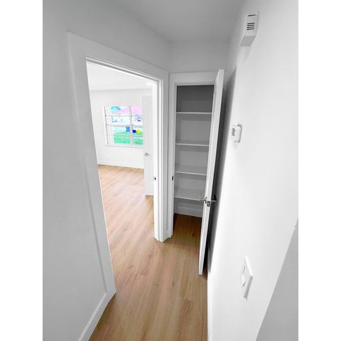 3902 Harwood Street, West Palm Beach, FL 33403