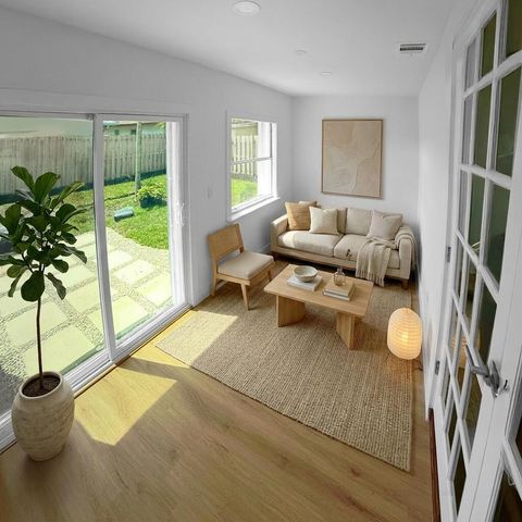 3902 Harwood Street, West Palm Beach, FL 33403