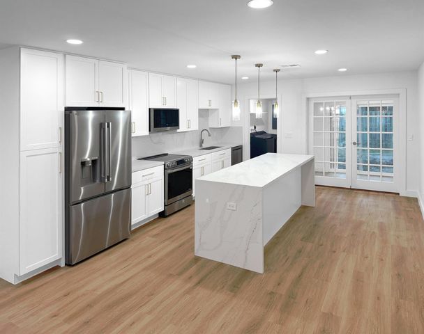 3902 Harwood Street, West Palm Beach, FL 33403