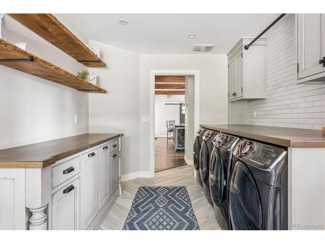 5950 S Ogden Ct, Centennial, CO 80121
