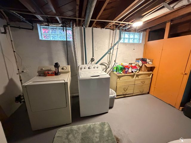 45 Cleveland Street, Trenton, MI 48183