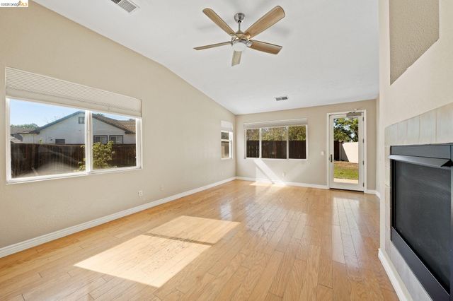 5019 Fernbank, Antioch, CA 94513