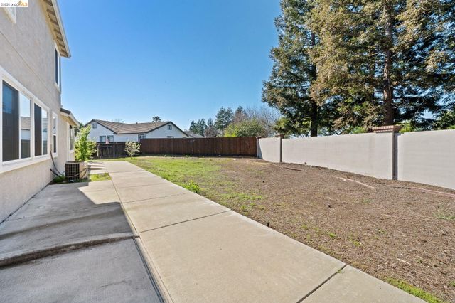 5019 Fernbank, Antioch, CA 94513